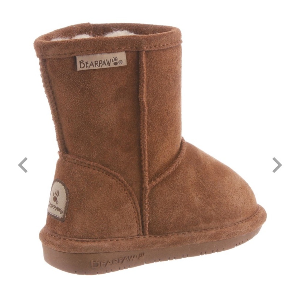 Bearpaw Toddler boots ✨